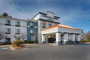 Гостиница SpringHill Suites Manchester-Boston Regional Airport