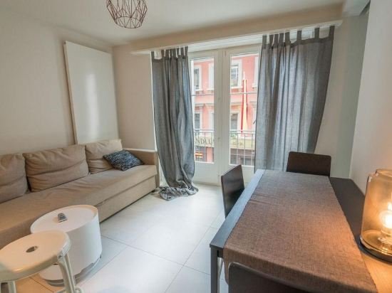 Фото Zurich Niederdorf - Grossmunster