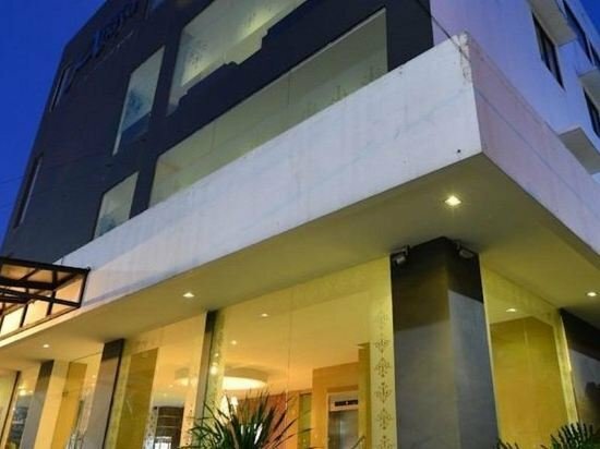 Hotel Oyo Flagship 1348 Hotel Home Anaya, Medan, photo