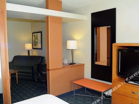 Фото Fairfield Inn & Suites by Marriott Elizabethtown