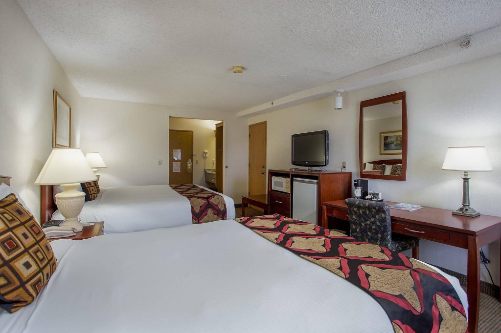 Фото Hotel Thea Tacoma, Ascend Hotel Collection