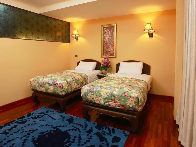 Фото At Chiang Mai Hotel