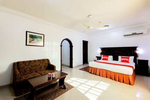Гостиница Oyo 125 Manam Sohar Hotel Apartments в Сухаре