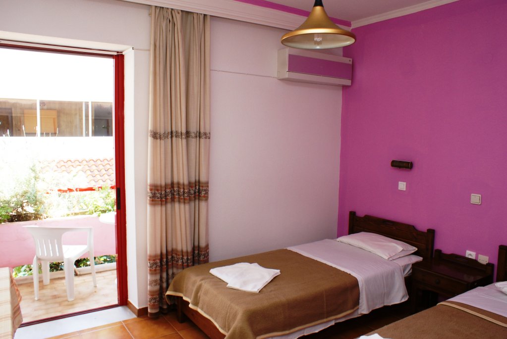 Фото Апартаменты Stam & John