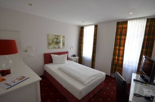 Фото Parkhotel Helmstedt