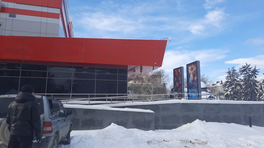 Кинотеатр Октябрь, Южно‑Сахалинск, фото