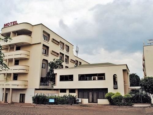 Фото отеля 2