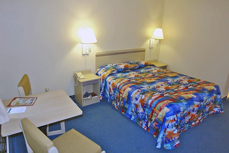 Фото Red Carpet Inn