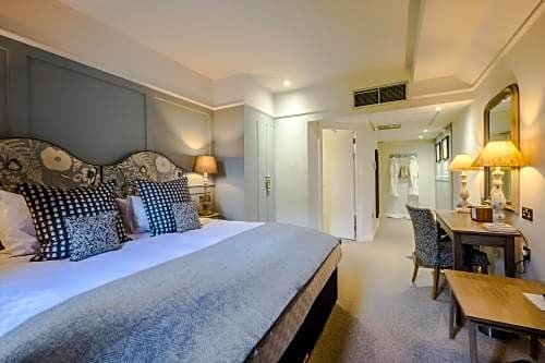 Фото The Coach & Horses