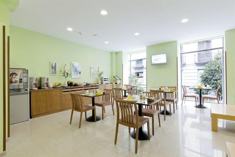 Фото Mirador Puerta Del Sol