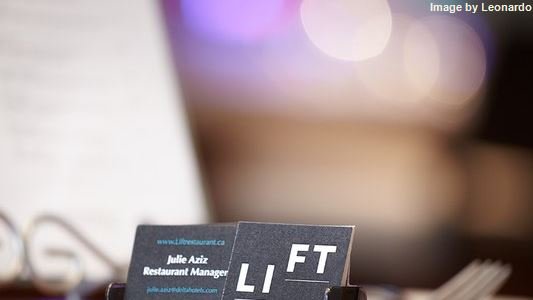 Фото Delta Hotels by Marriott Ottawa City Centre