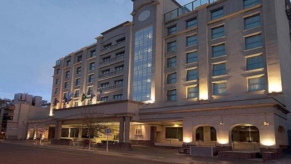 Фото отеля 4