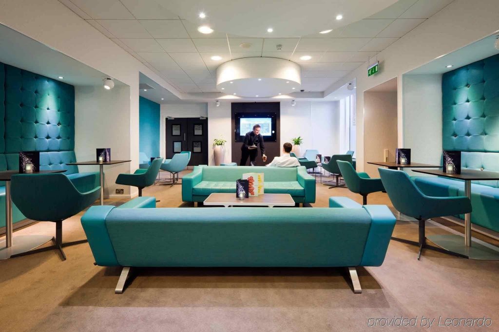 Фото Novotel Leeds Centre