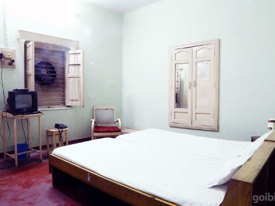 Фото Hotel Prayag