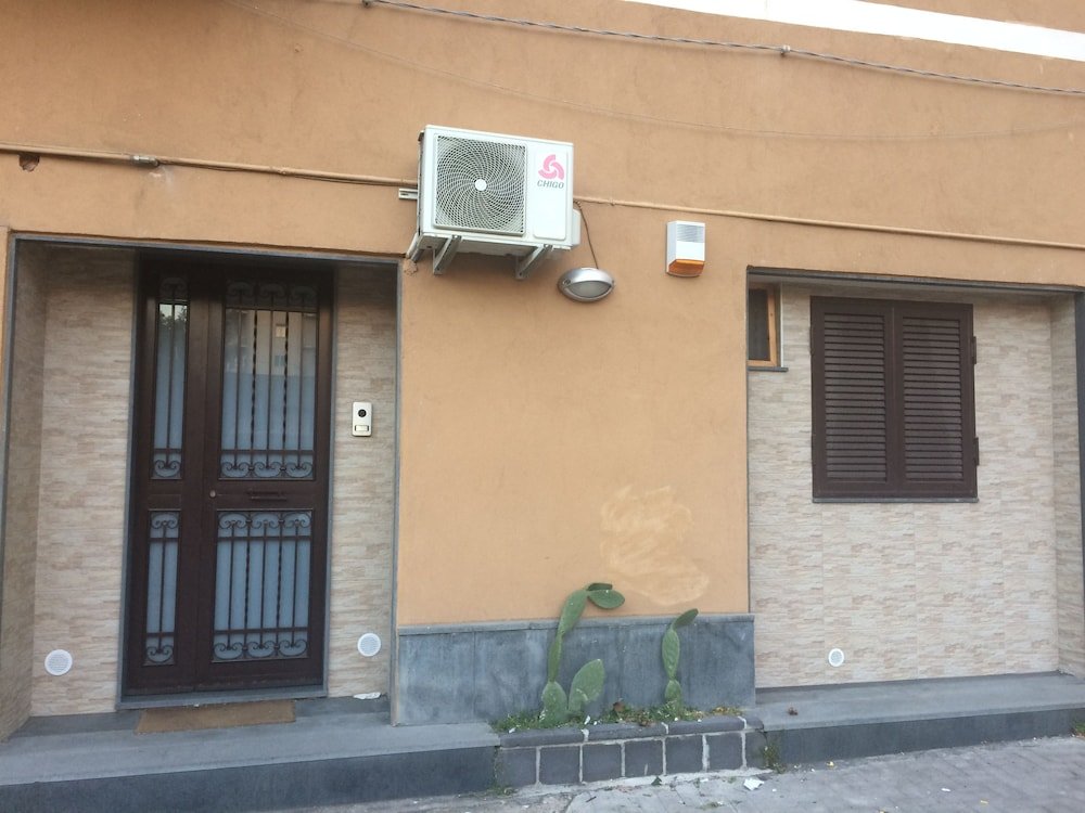 Фото Maculnia Beige