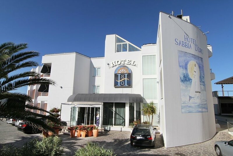 Гостиница Hotel Sabbia d'Oro в Сан-Винченцо