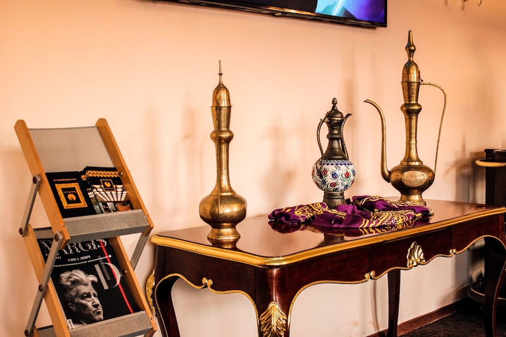 Фото Sheki Palace Hotel