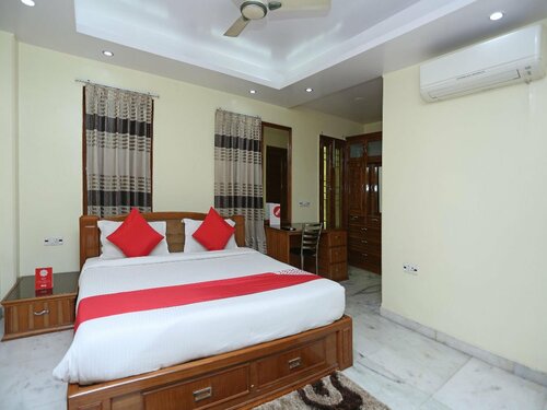 Oyo 7292 Hotel Nk North Star