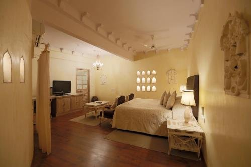 Фото The Ajit Bhawan - A Palace Resort