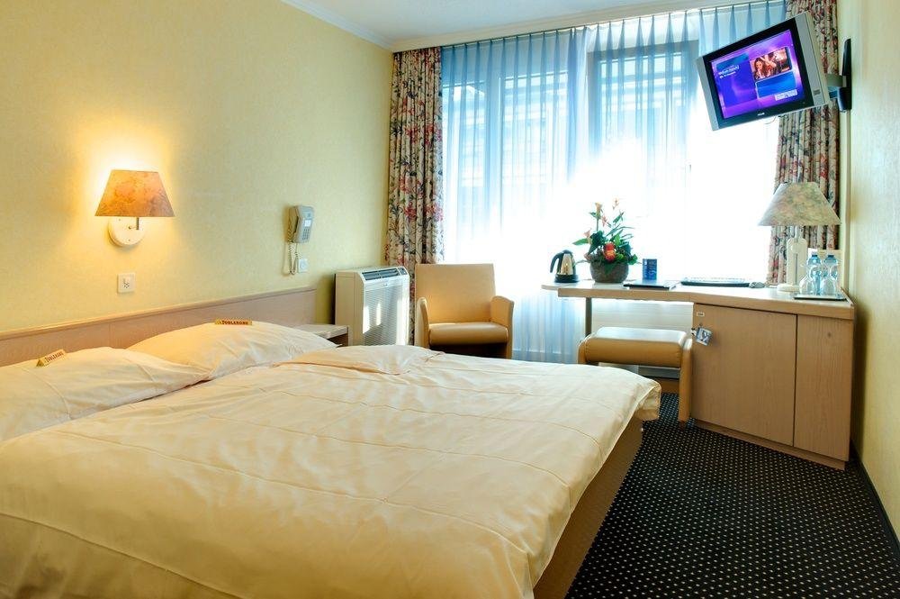 Фото Züri by Fassbind