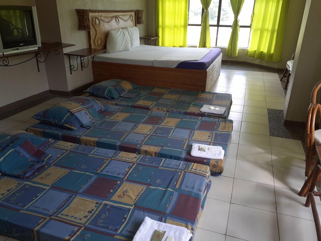 Hotel Alfonso, Province of Cavite, photo