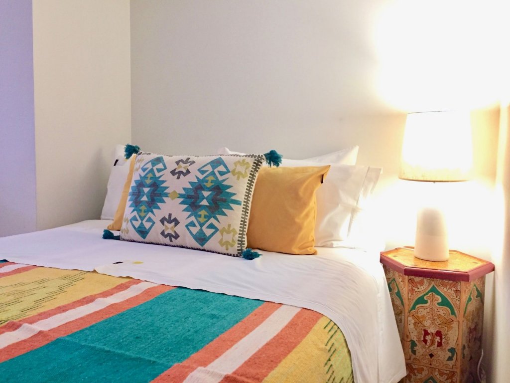 Фото Alibi by YoursPorto