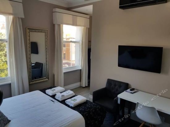 Фото The Grand Hotel Newcastle