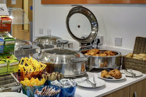Гостиница Holiday Inn Express Folkestone - Channel Tunnel, an Ihg Hotel в Фолкстоне