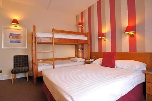 Фото The Cliffs Hotel Blackpool