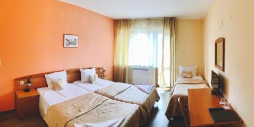 Фото Pirina Club Family Hotel