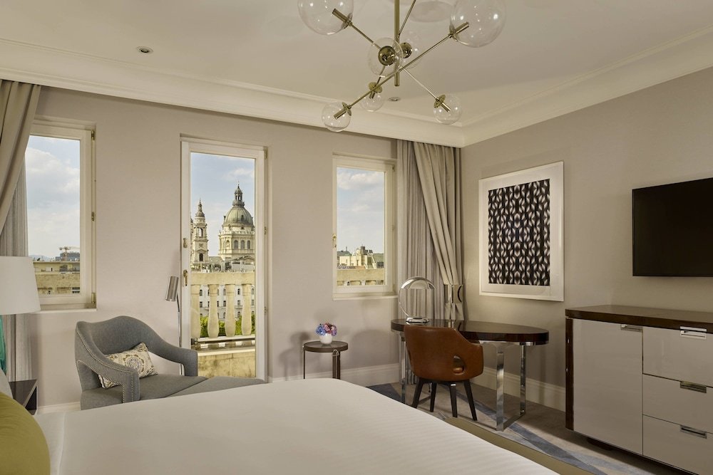 Фото The Ritz-Carlton, Budapest