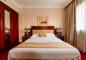 Grand Millennium Dubai (Grand Millennium Dubai, Al Thanyah First, Hadaeq Mohammed Bin Rashid, Dubai), hotel