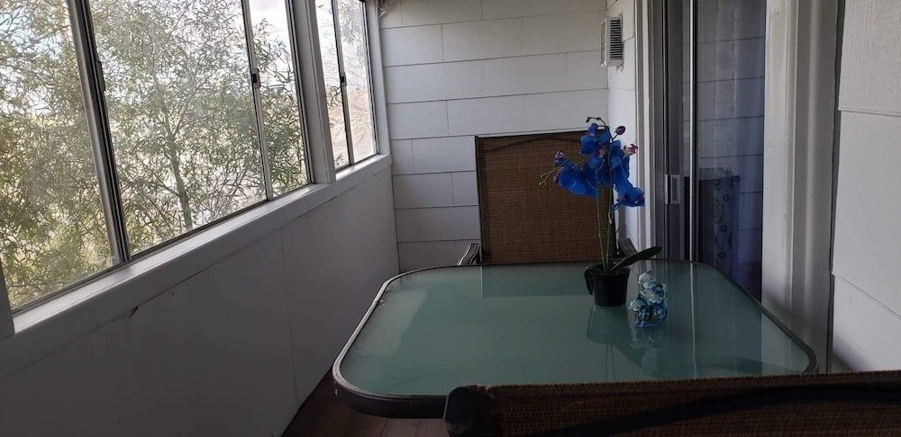 Фото The Yellow Penthouse