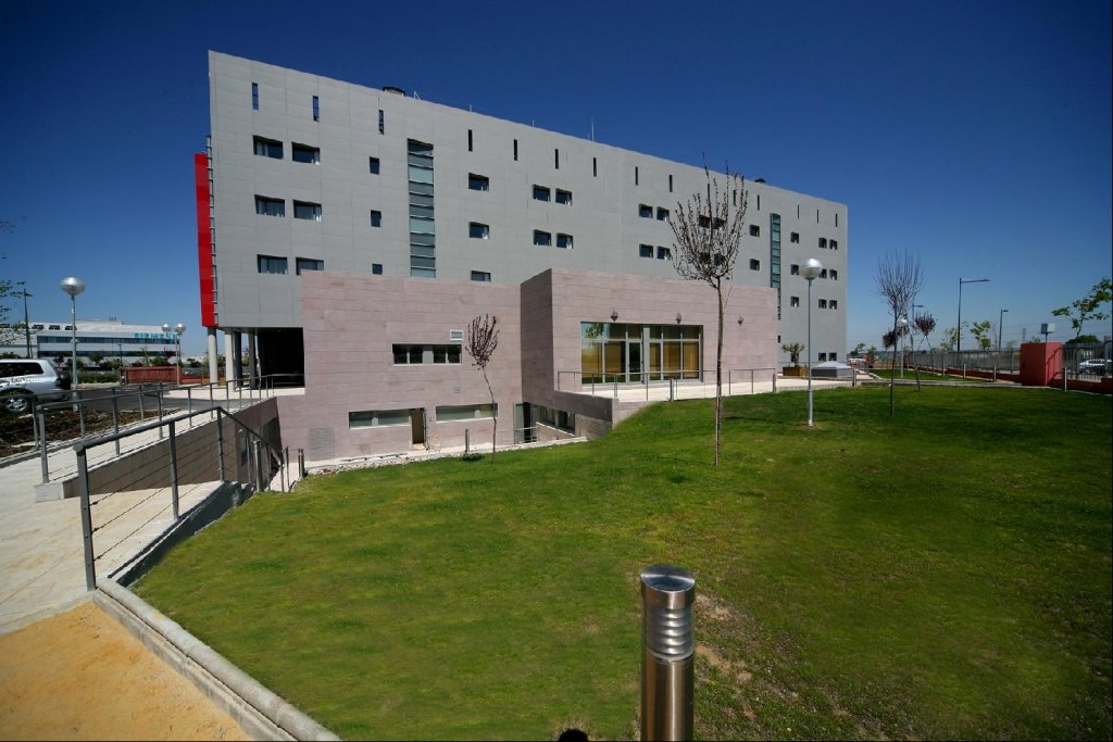 Фото Ramada by Wyndham Madrid Getafe