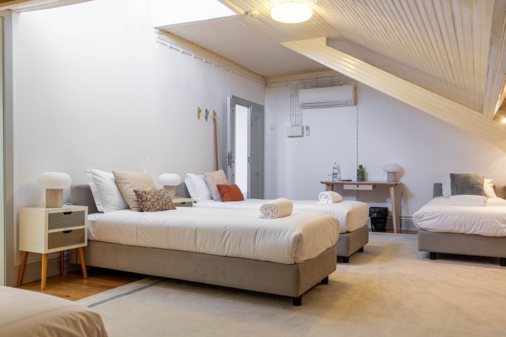 Фото The Luggage