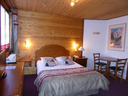 Гостиница Epicea Lodge в Пралоньян-ла-Вануаз