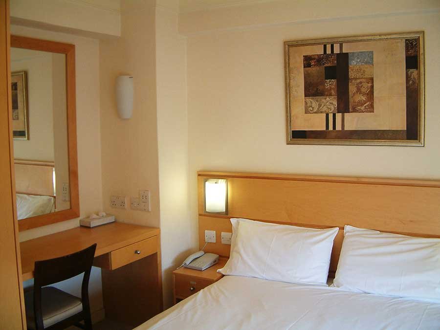 Фото Americana Hotel