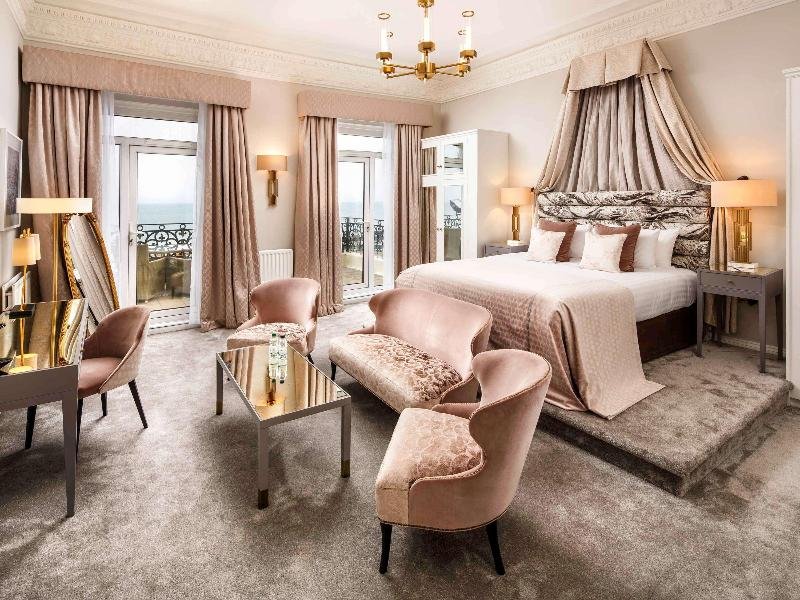 Фото Mercure Brighton Seafront Hotel