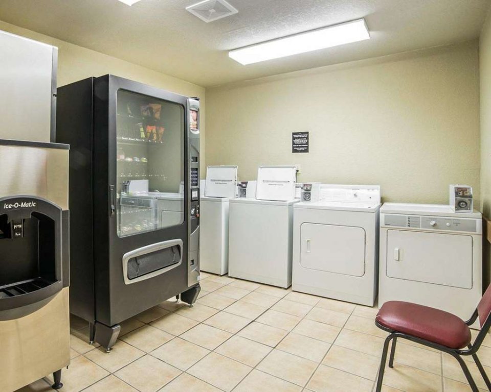 Фото Antler Lodge - Gardiner Mt