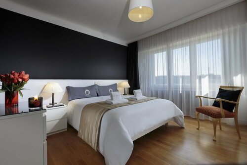 Гостиница The Queen Luxury Apartments - Villa Giada в Люксембурге