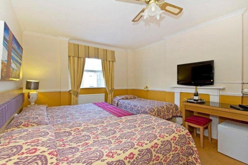 Фото Admiral Hotel at Park Avenue