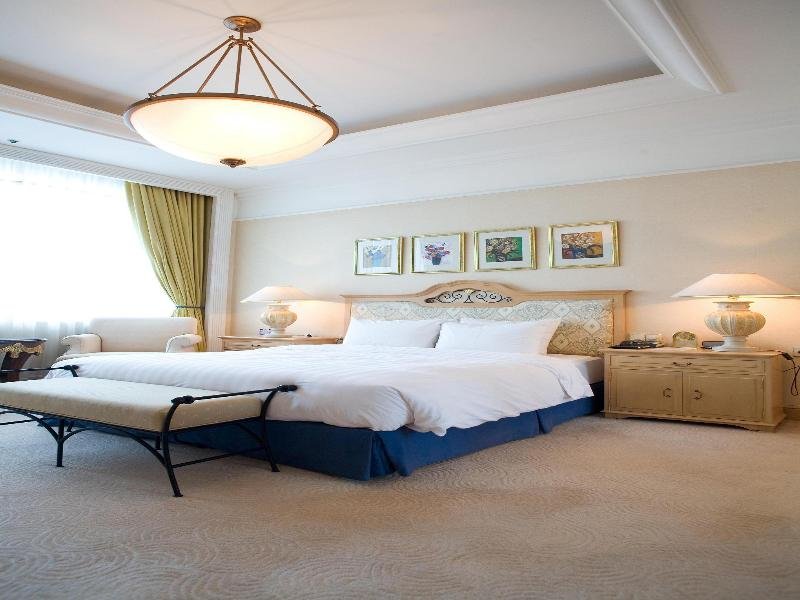 Фото Hanoi Daewoo Hotel