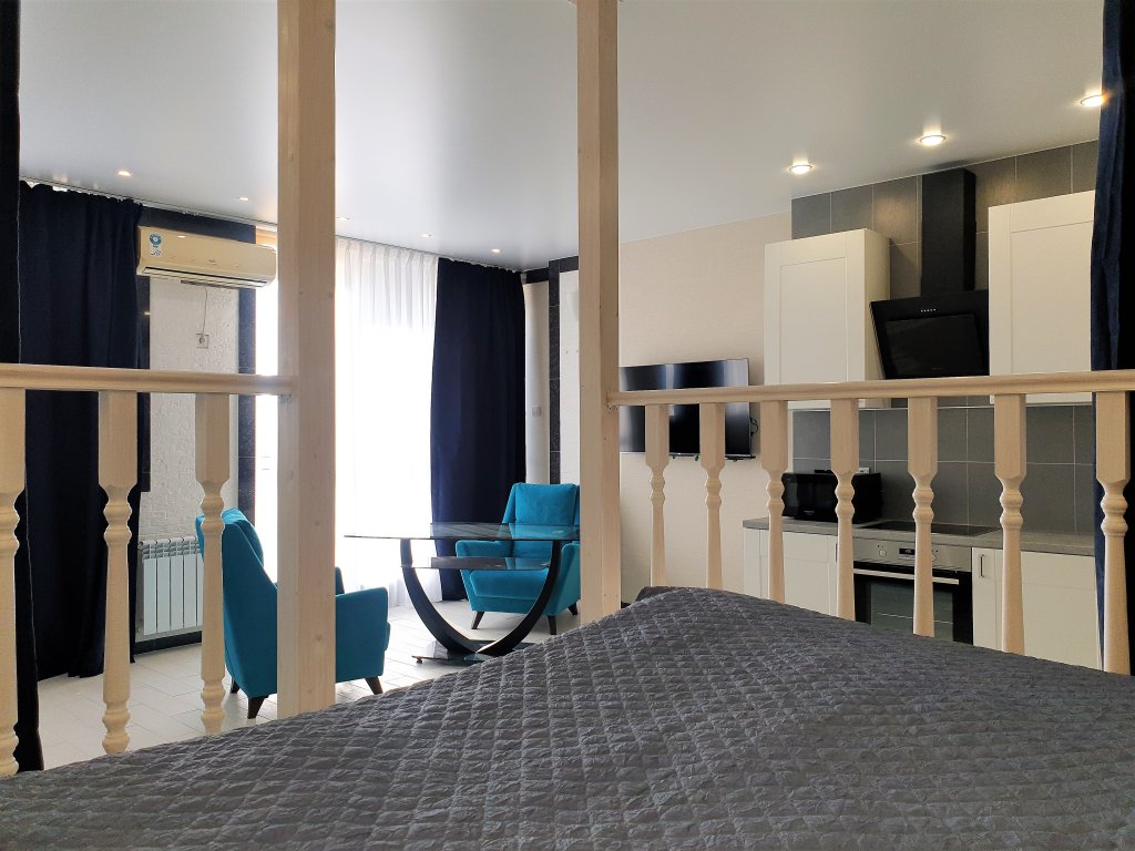 Фото Megapolis на улице Сакко и Ванцетти 78А