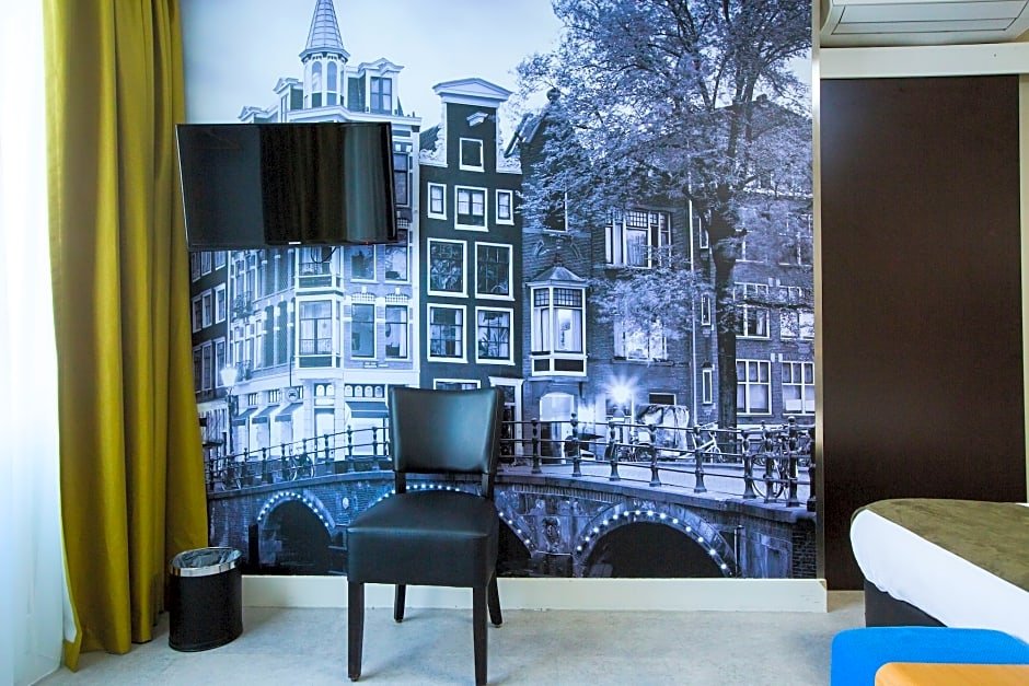 Фото Camp Inn Hotel