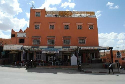 Внешний вид отеля Auberge Tamazirt в Бумалене Дадесе, фото 1