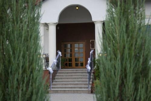 Гостиница Hotel Dwór Galicja в Сталева-Воле