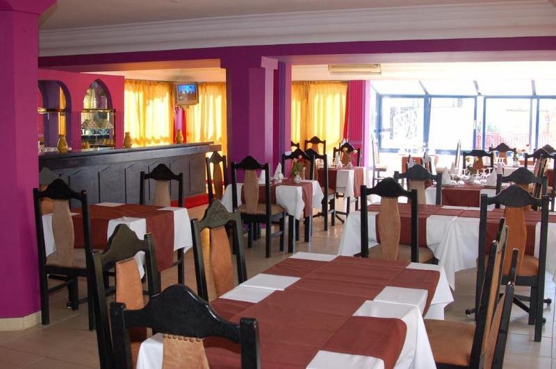 Фото Mabrouk Hotel And Suites