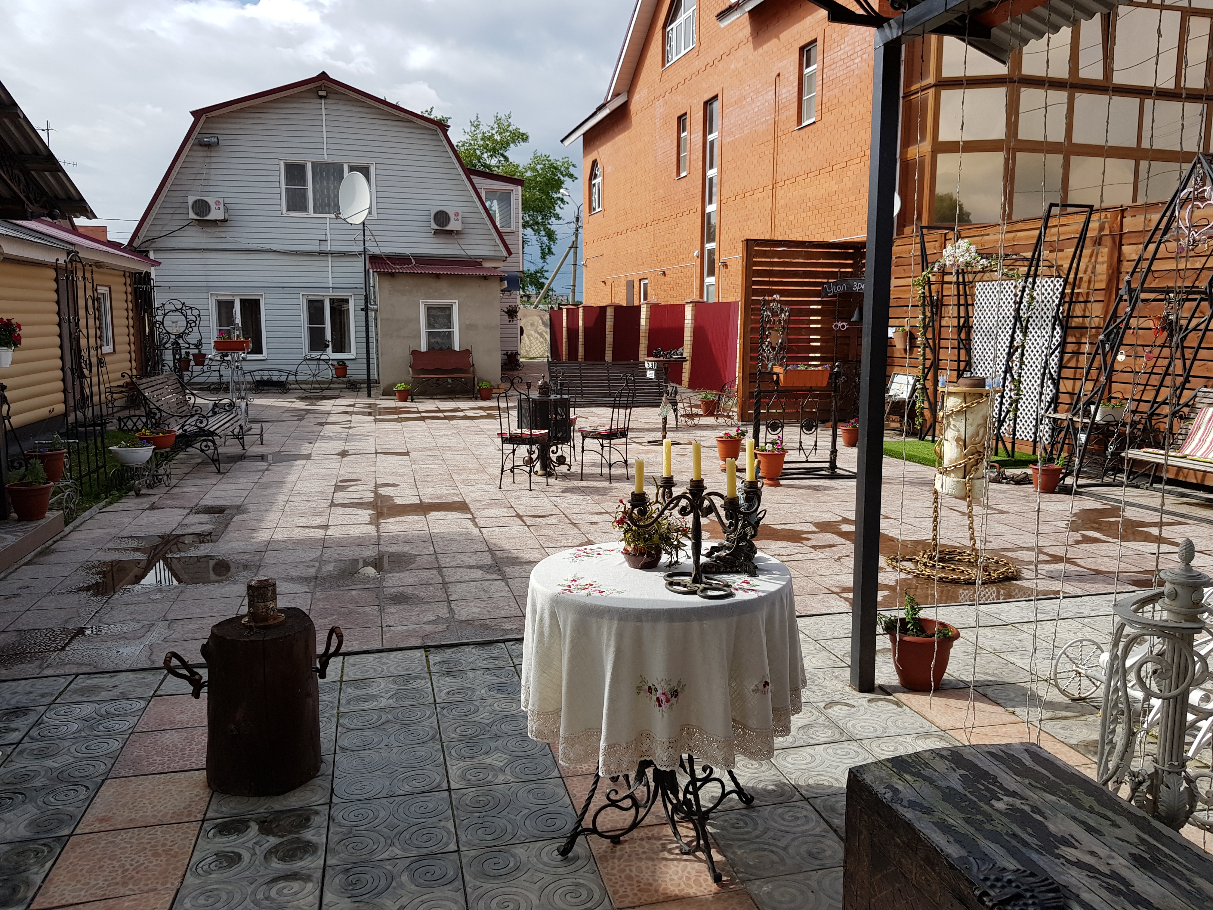 Фото Кузнечный Двор