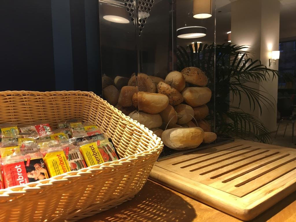 Фото Hotel Continental