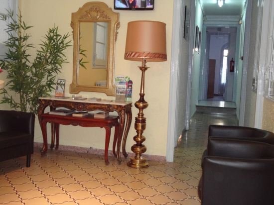 Фото Hostal Sant Carlo